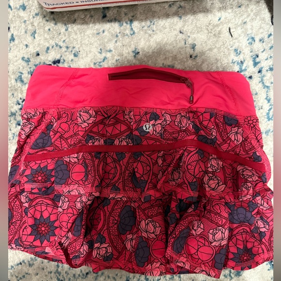 Lululemon Pace Setter Skirt size 2 
Prisma Multi Guava Lava Boom Juice - Picture 5 of 6
